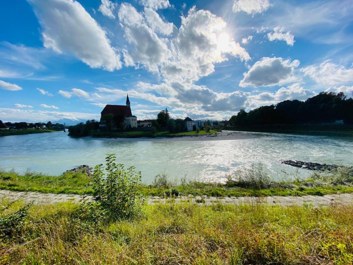 Ferienwohnung an der romantischen Salzachschleife Nähe Salzburg Laufen Exterior foto